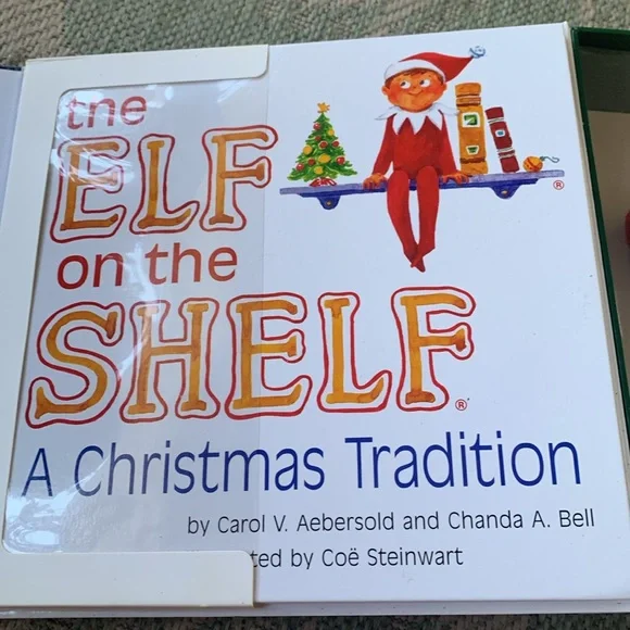 The Elf on the Shelf Tradition Boy Elf - Picture 4 of 7